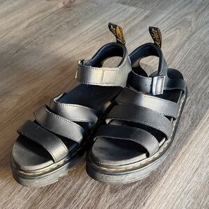 Dr.Martens Blaire Sandals
